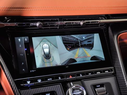 New 2025 Aston Martin DB12 Coupe image 27