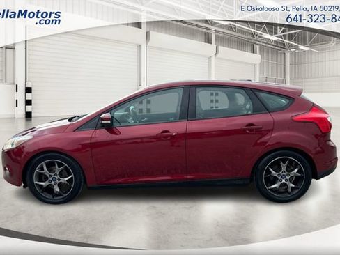 Used 2014 Ford Focus SE w/ Equipment Group 201A FWD image 6