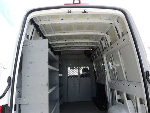 Used 2021 Mercedes-Benz Sprinter 1500 w/ Driver Convenience Package image 17