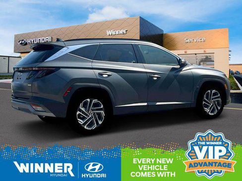 New 2025 Hyundai Tucson Limited image 9