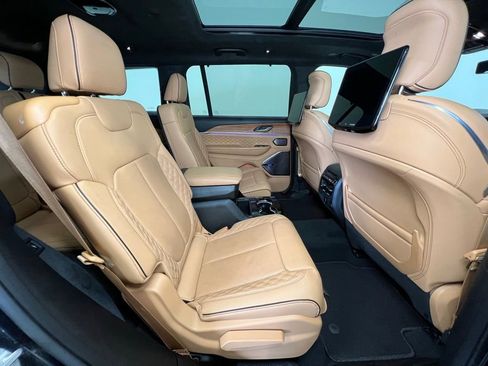 Used 2024 Jeep Grand Cherokee L Summit image 10