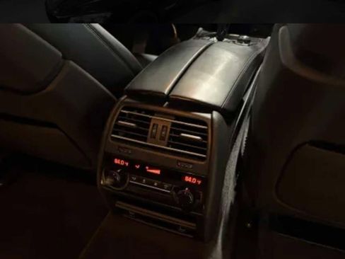 Used 2012 BMW 750Li xDrive image 5