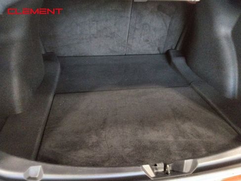 Used 2023 Tesla Model 3 Standard Range image 9