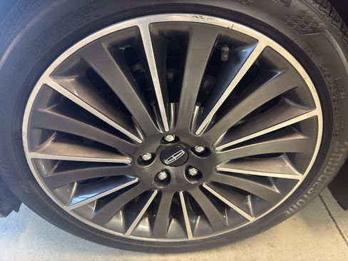 Used 2015 Lincoln MKZ w/ Equipment Group 102A Reserve FWD image 35