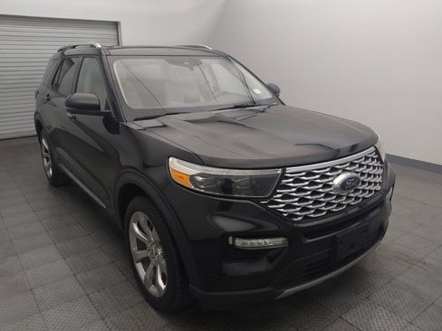 Used 2020 Ford Explorer Platinum w/ Premium Technology Package AWD/4WD image 13