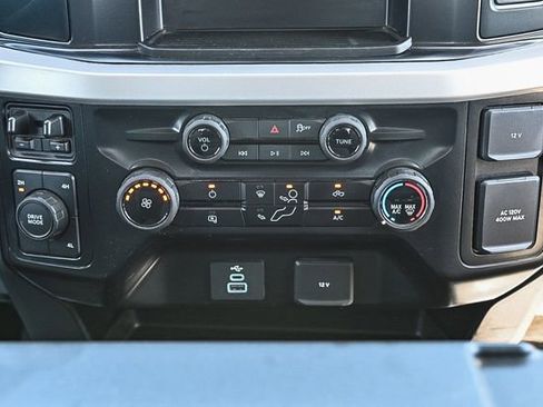 Used 2025 Ford F250 XLT AWD/4WD image 17