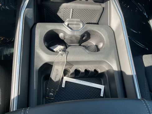 New 2026 RAM 1500 Big Horn AWD/4WD image 29