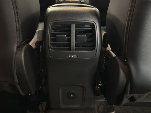 Used 2025 Ford Escape ST-Line image 33