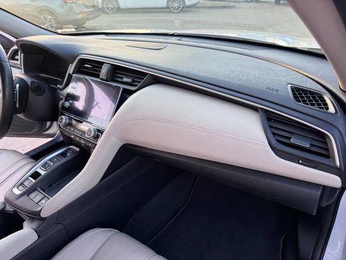 Used 2022 Honda Insight Touring image 17