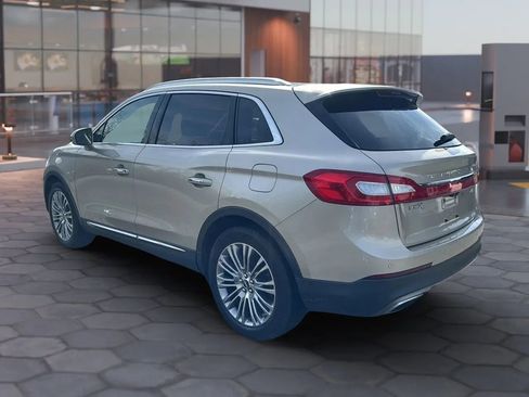 Used 2017 Lincoln MKX Reserve w/ Driver Assistance Package image 7