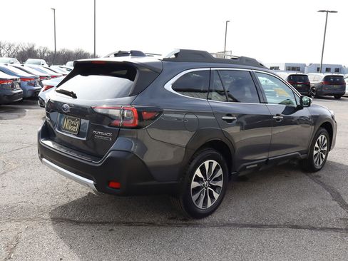 Used 2024 Subaru Outback Touring XT image 4