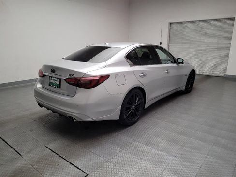 Used 2019 INFINITI Q50 Luxe w/ Essential Package (3.0T Luxe) image 9