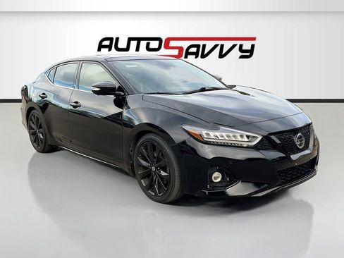 Used 2021 Nissan Maxima SR w/ Sport Mat Group FWD image 1