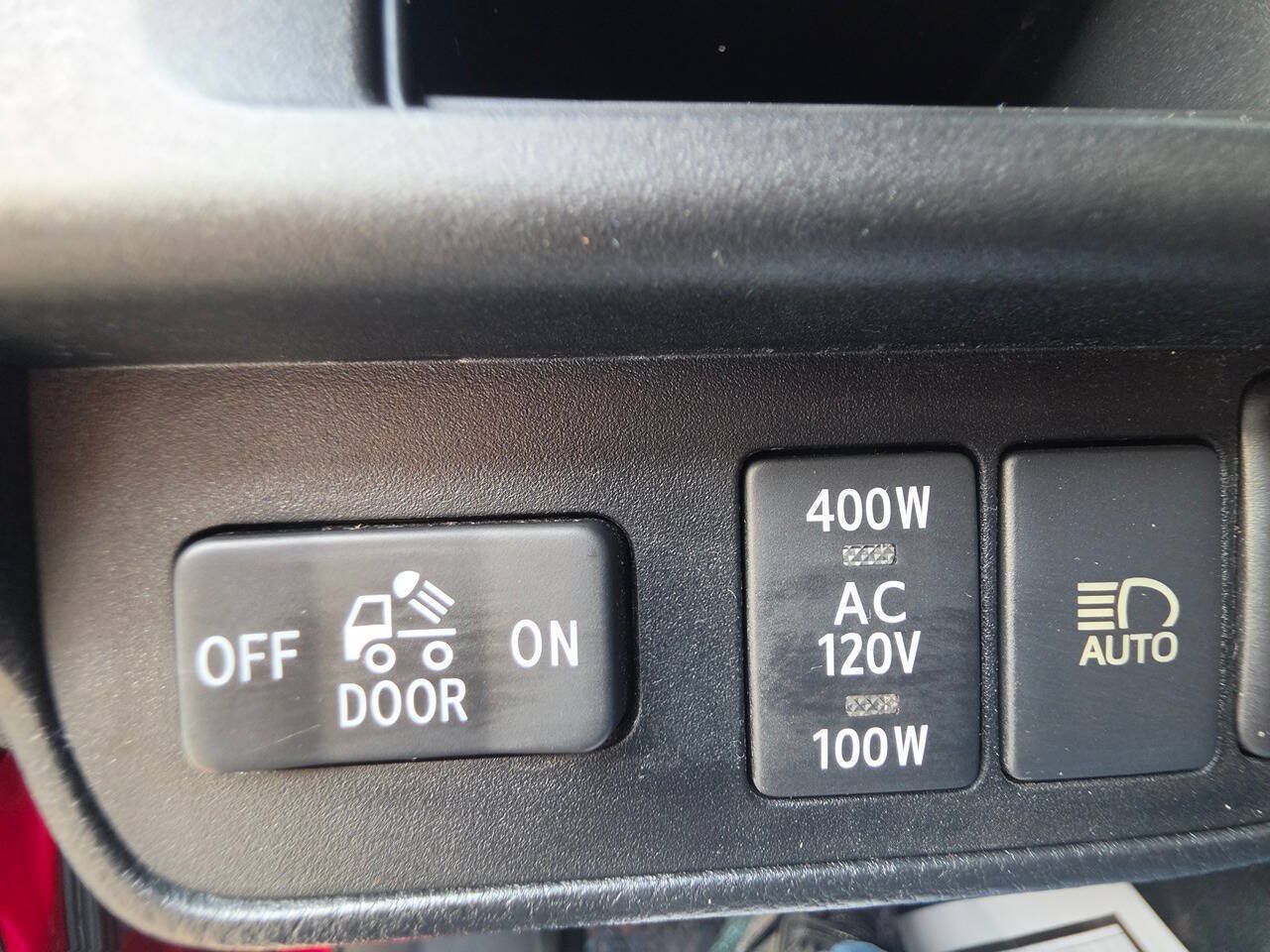 Used 2019 Toyota Tacoma TRD Off-Road AWD/4WD image 35