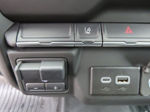 New 2024 Chevrolet Silverado 2500 W/T w/ WT Convenience Package image 8