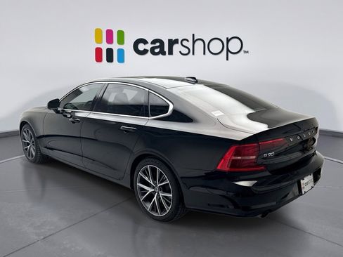 Used 2018 Volvo S90 T5 Momentum w/ Momentum Plus Package image 3