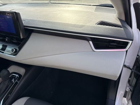 Certified 2024 Toyota Corolla LE image 12