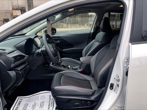 Certified 2025 Subaru Crosstrek 2.5i Limited w/ Crosstrek Mirror Package image 15