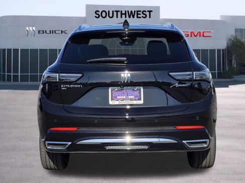 New 2026 Buick Envision Avenir image 8
