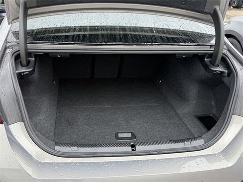 Used 2024 BMW i5 eDrive40i w/ M Sport Package image 22