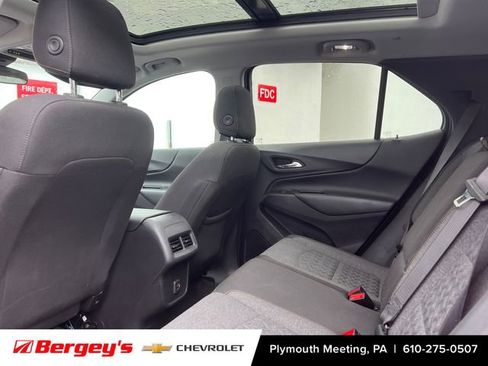 Used 2023 Chevrolet Equinox LT AWD/4WD image 5