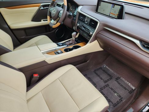 Used 2019 Lexus RX 350 FWD image 17