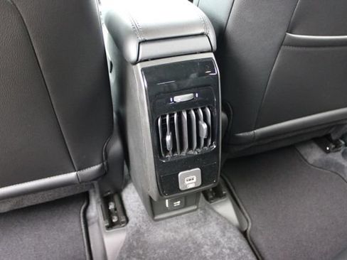 New 2026 Jeep Compass Limited w/ Sun, Sound & Navigation Group AWD/4WD image 42