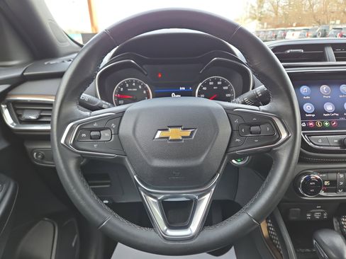 Used 2021 Chevrolet TrailBlazer ACTIV w/ Technology Package image 17