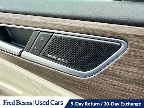 Used 2024 Volkswagen Atlas SEL Premium R-Line image 19