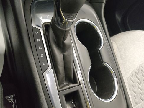 Used 2023 Chevrolet Equinox LT FWD image 26