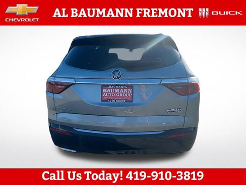 Used 2024 Buick Enclave Essence w/ Experience Buick Package AWD/4WD image 9