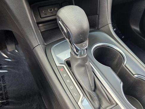 Used 2023 Chevrolet Equinox LT FWD image 26