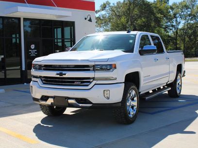 Used 2017 Chevrolet Silverado 1500 LTZ Z71 w/ LTZ Plus Package