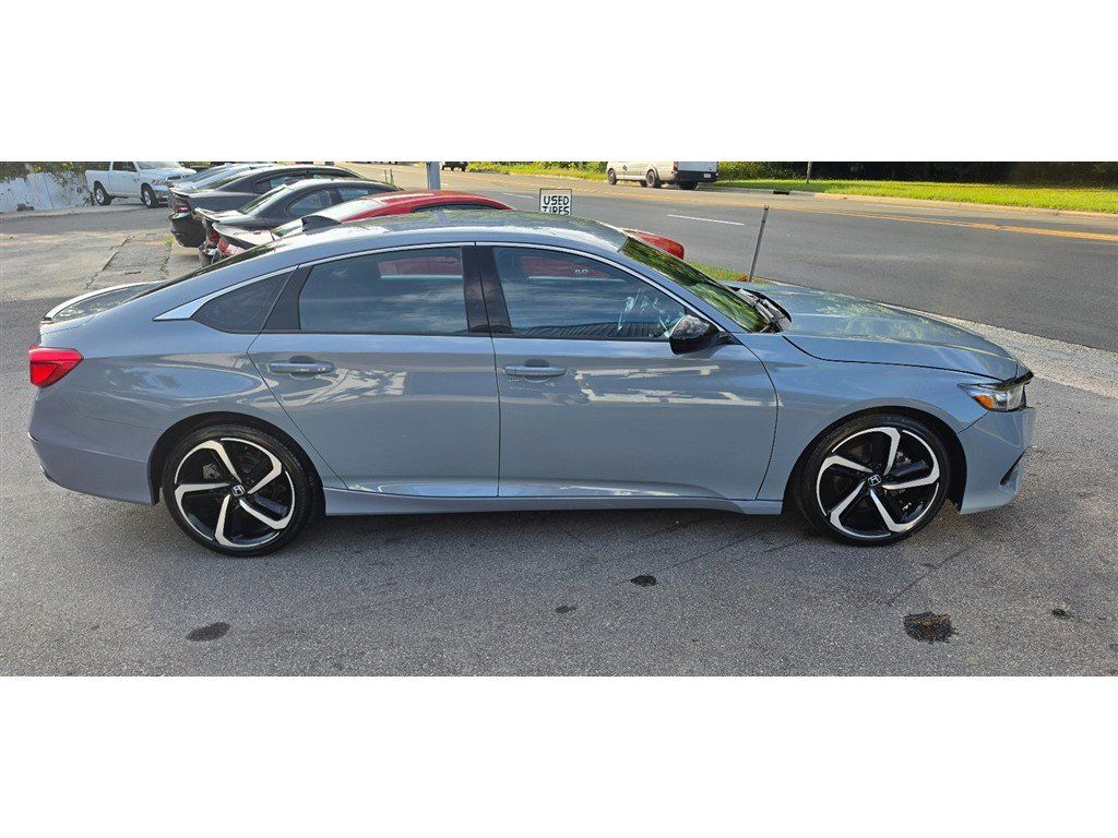 Used 2022 Honda Accord Sport image 5
