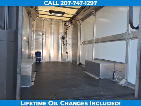 Used 2024 Chevrolet Brightdrop 600 w/ Commercial Equipment Package AWD/4WD image 13