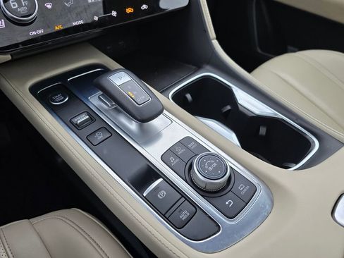 Certified 2022 INFINITI QX60 Luxe w/ Vision Package image 31