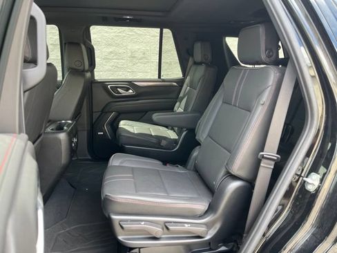 Used 2024 Chevrolet Tahoe RST w/ Luxury Package AWD/4WD image 9