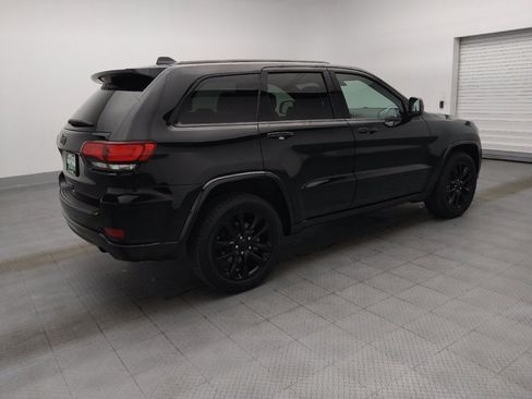 Used 2021 Jeep Grand Cherokee Laredo X RWD image 10