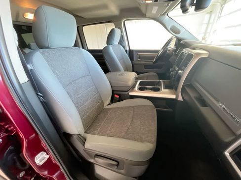 Used 2019 RAM 1500 Big Horn image 24