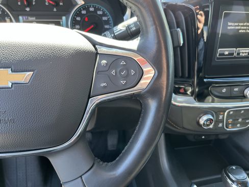 Used 2019 Chevrolet Traverse LT w/ LT Premium Package AWD/4WD image 24