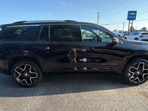 New 2026 Chevrolet Traverse High Country AWD/4WD image 8