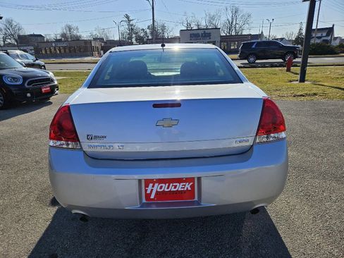 Used 2016 Chevrolet Impala LT FWD image 7