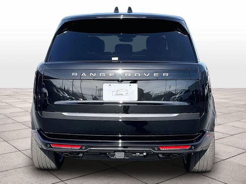 New 2025 Land Rover Range Rover Long Wheelbase SE image 6