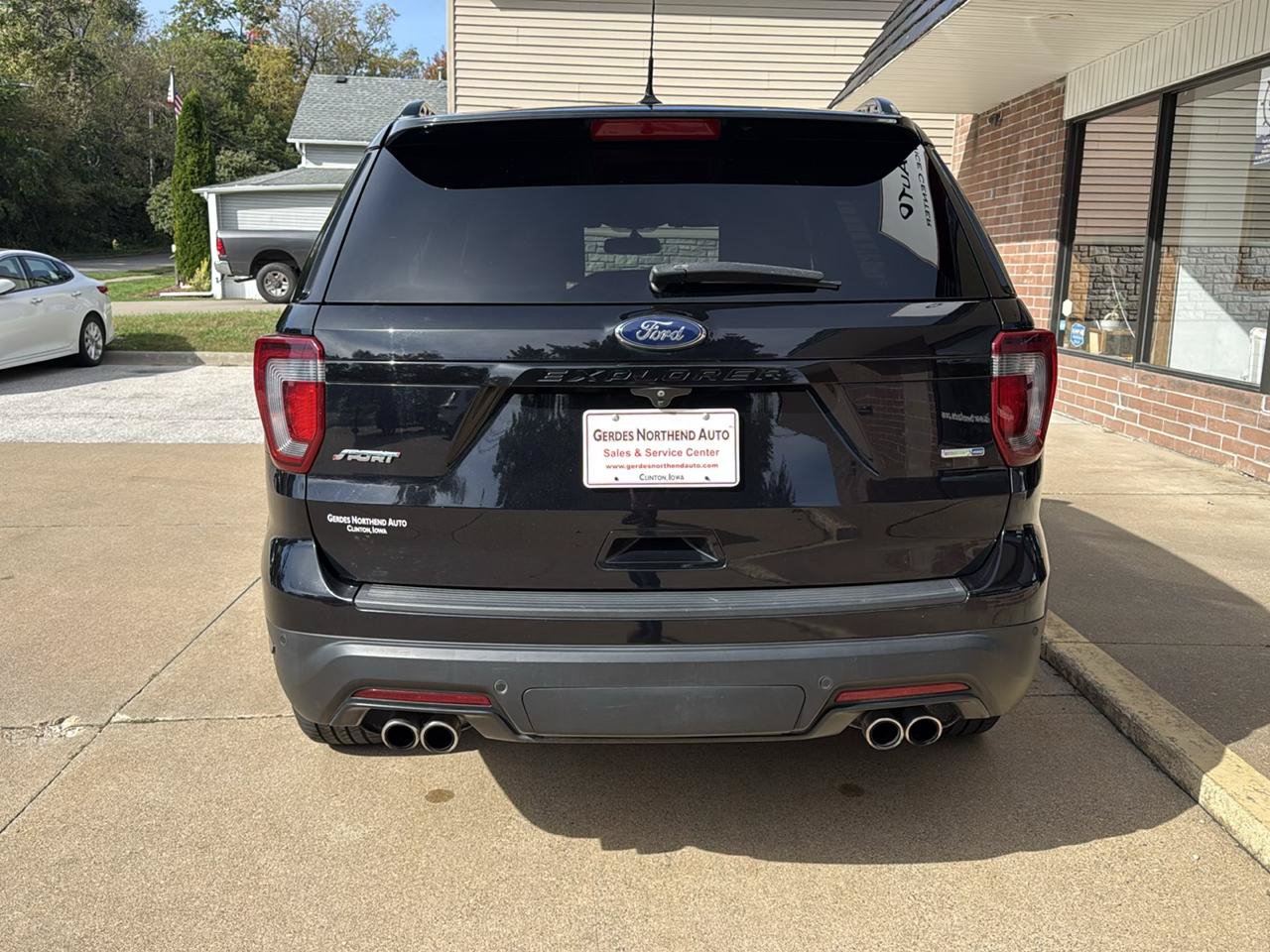 Used 2019 Ford Explorer Sport AWD/4WD image 31