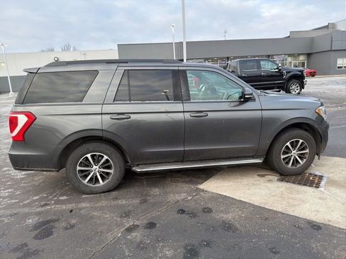Used 2019 Ford Expedition XLT w/ Equipment Group 202A image 11