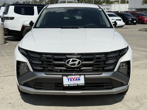 Used 2025 Hyundai Tucson SE image 11