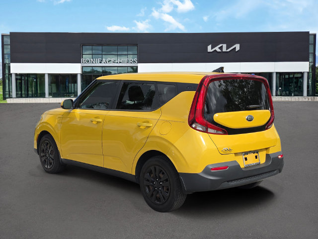 Used 2020 Kia Soul LX FWD image 3
