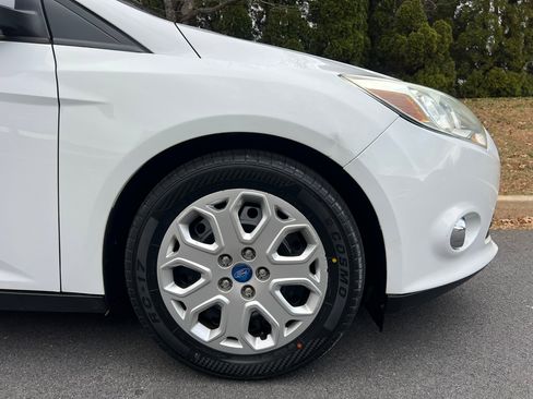 Used 2012 Ford Focus SE image 49