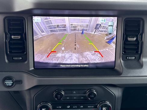 Used 2024 Ford Bronco Big Bend image 18