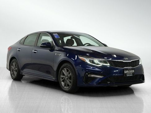 Used 2020 Kia Optima LX image 7